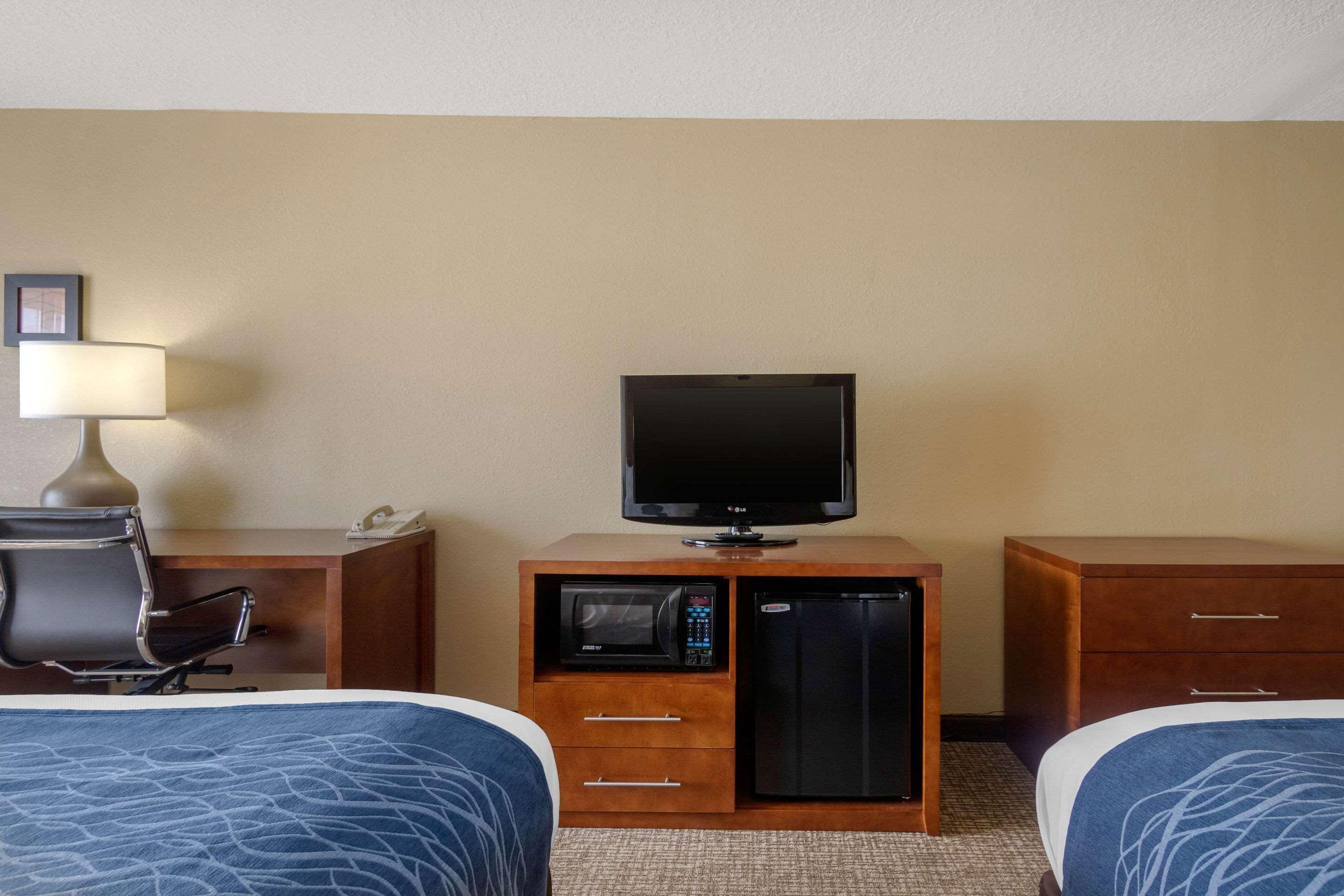 Comfort Inn & Suites Піттсбург Екстер'єр фото