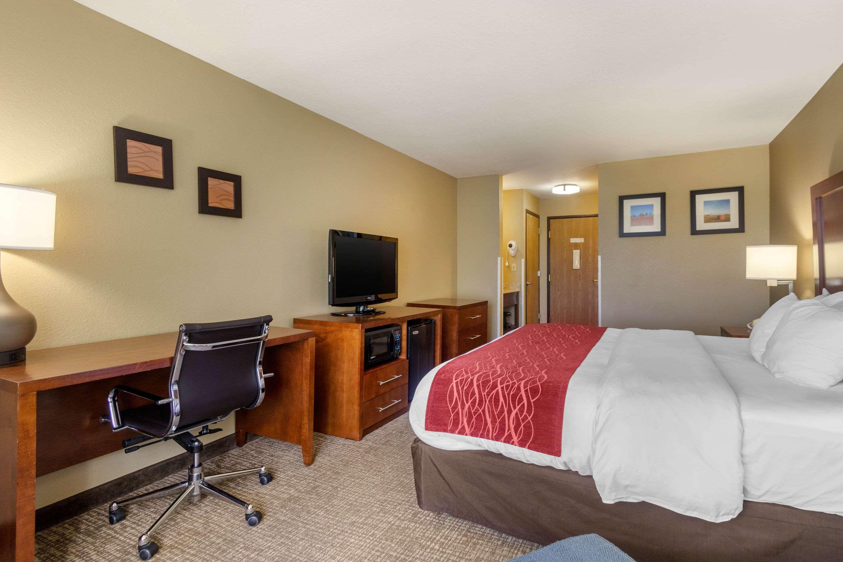 Comfort Inn & Suites Піттсбург Екстер'єр фото