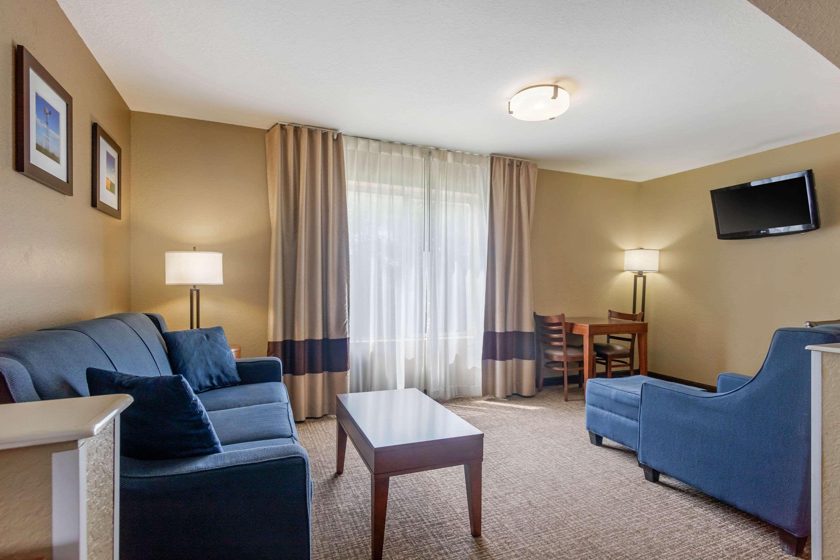 Comfort Inn & Suites Піттсбург Екстер'єр фото
