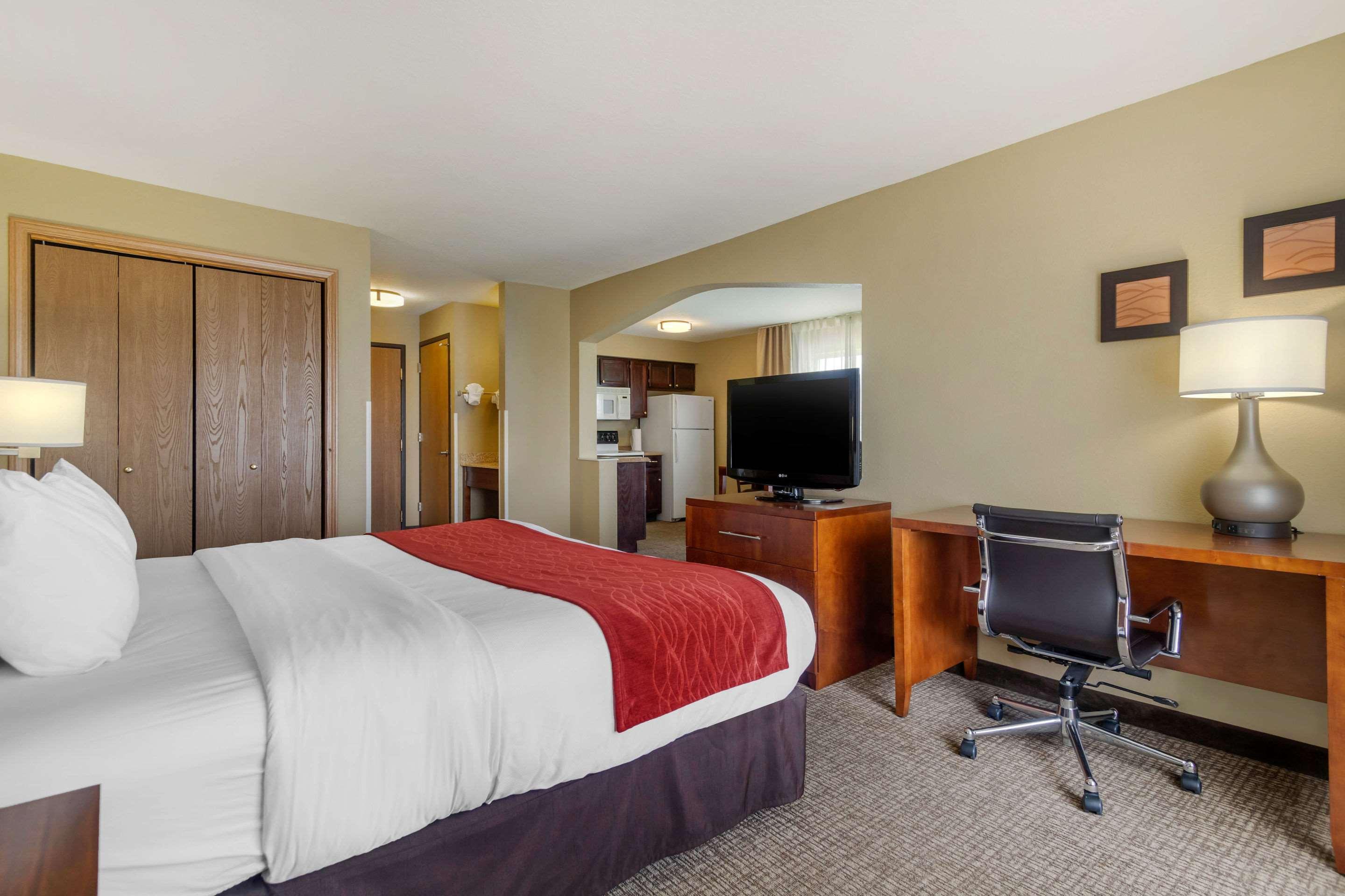Comfort Inn & Suites Піттсбург Екстер'єр фото