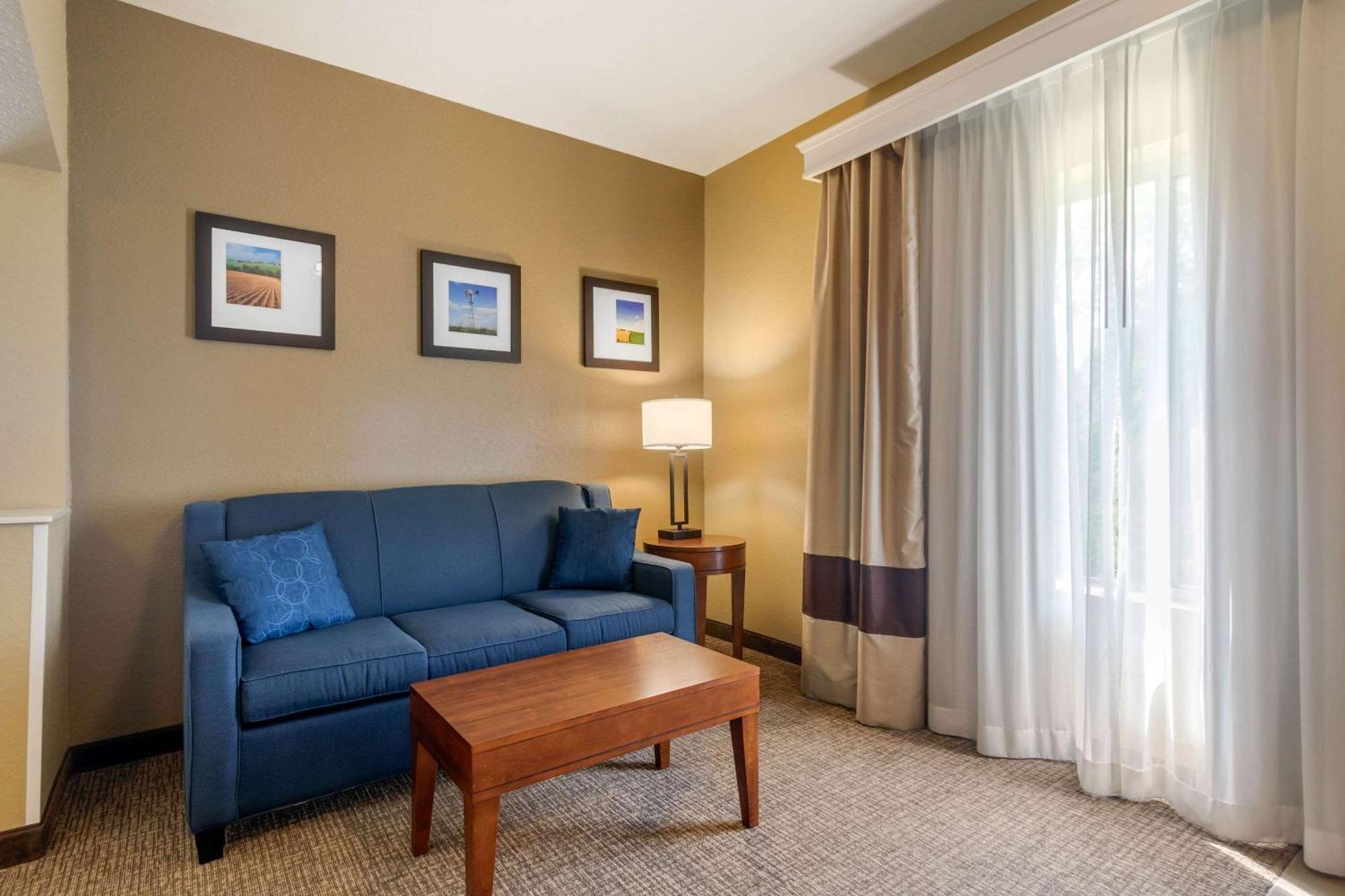 Comfort Inn & Suites Піттсбург Екстер'єр фото
