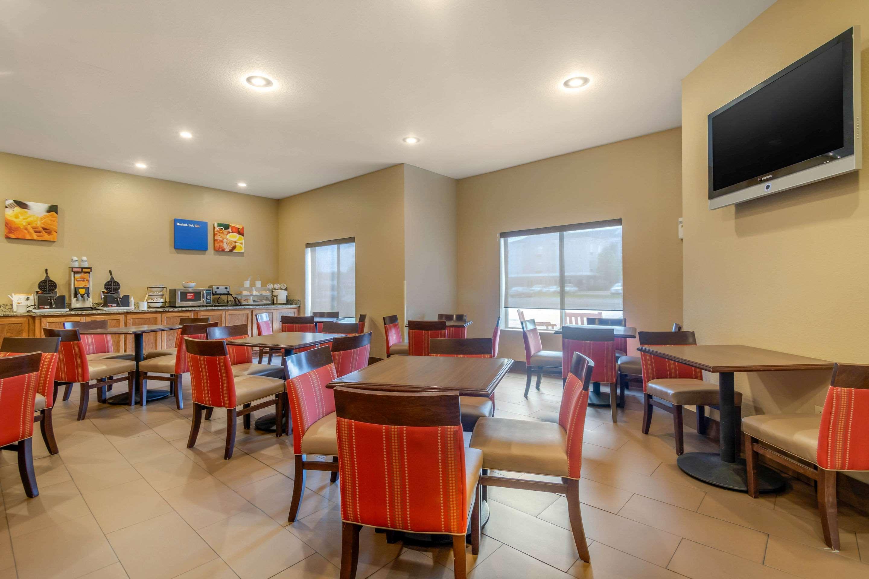 Comfort Inn & Suites Піттсбург Екстер'єр фото