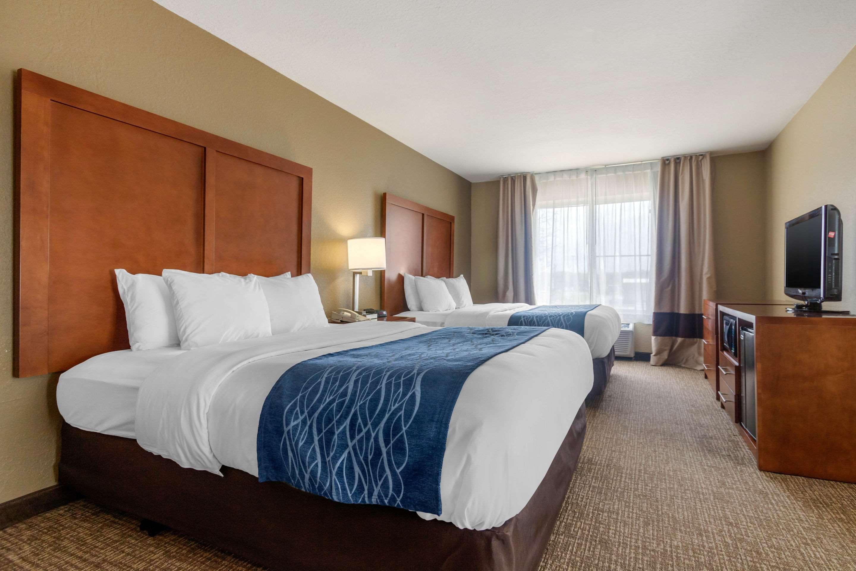 Comfort Inn & Suites Піттсбург Екстер'єр фото