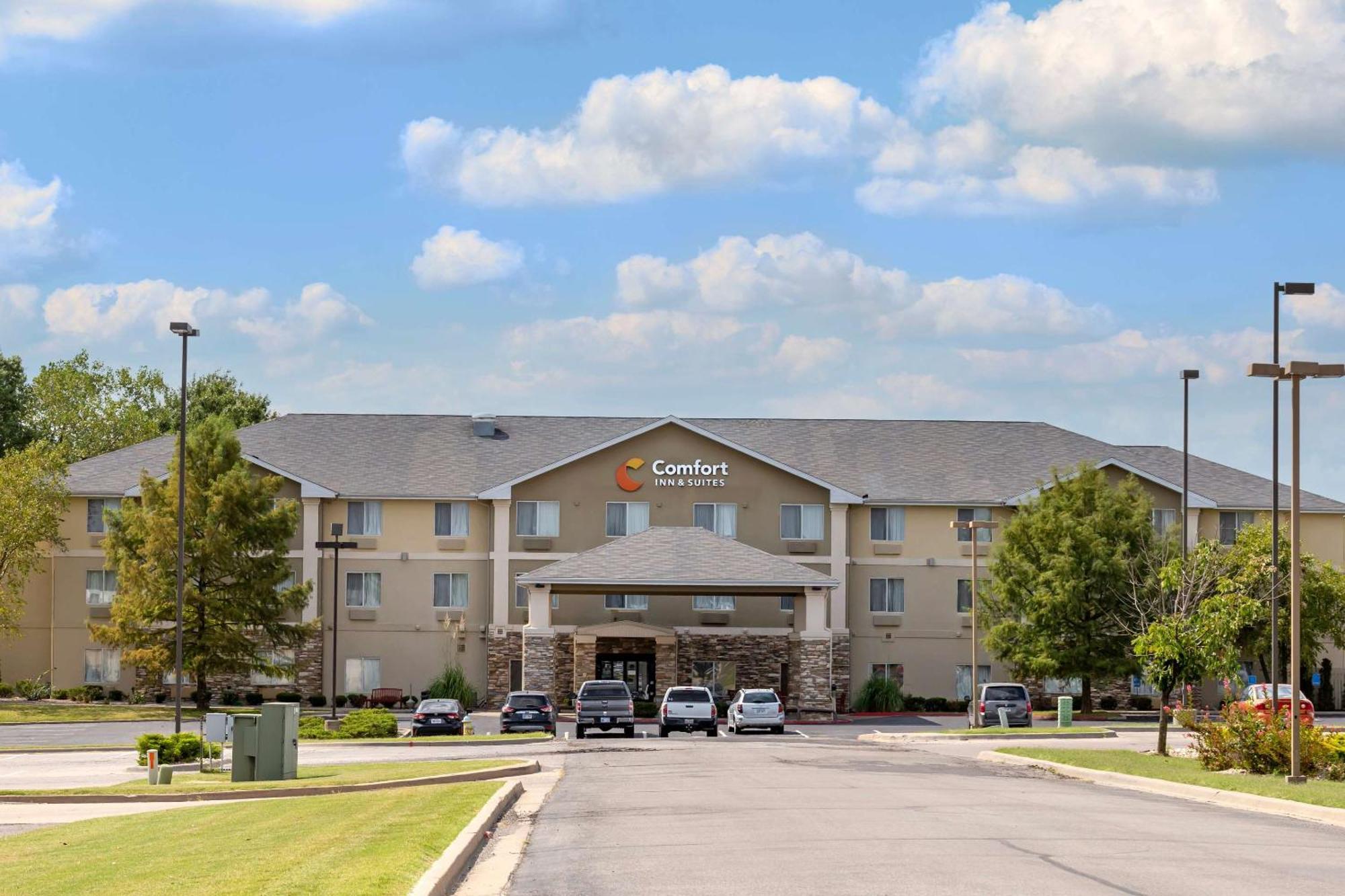 Comfort Inn & Suites Піттсбург Екстер'єр фото